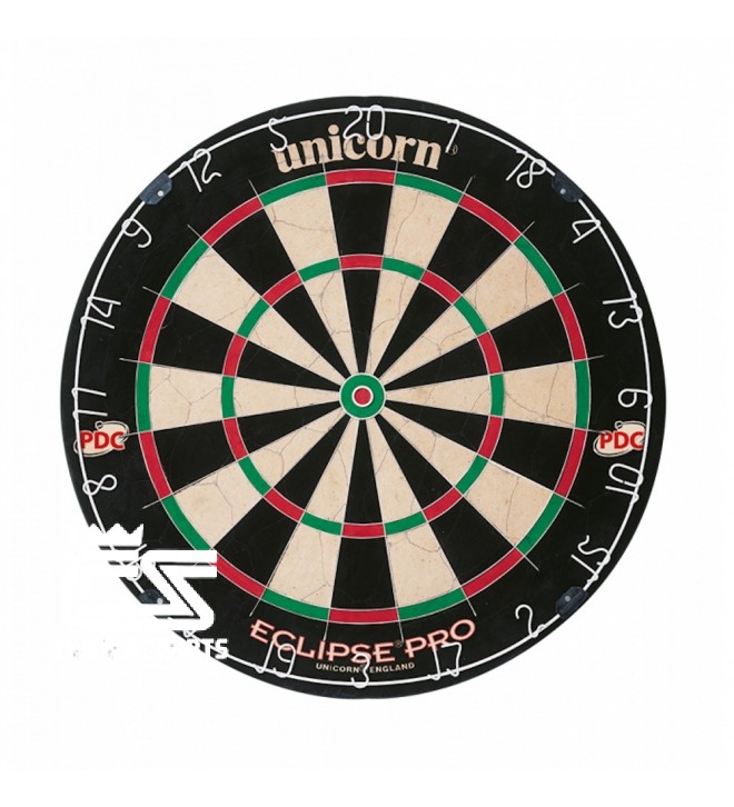 DARTS/ DART BOARD